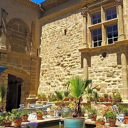 Chateau De 3*